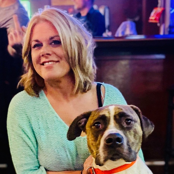 Meet your Posher, Beth - Picture 1 of 1